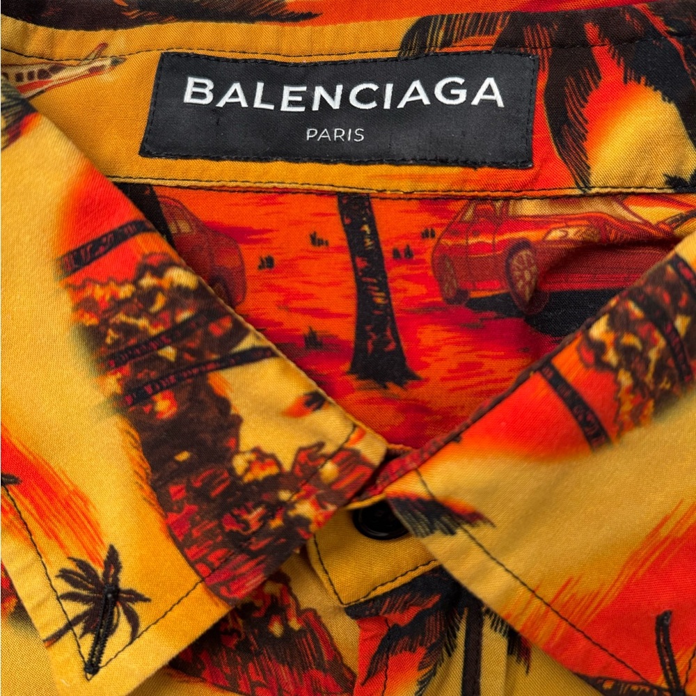 Balenciaga Orange Norm
Fit Hawaiian Shirt
Second hand - Picture 5 of 5